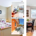 Strandblick 1 *